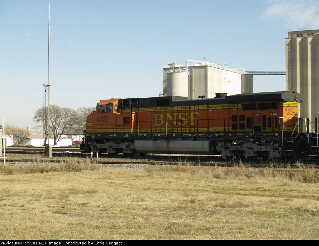 BNSF 4122